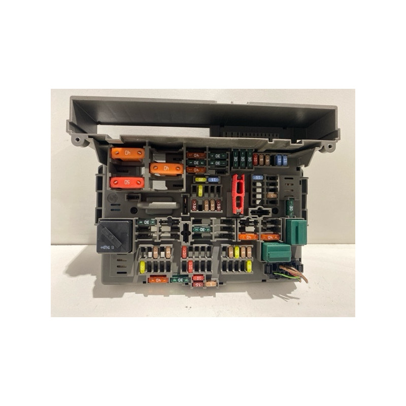 CAJA DE FUSIBLES BMW 118 D