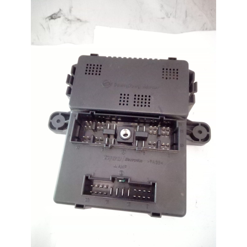 CAJA DE FUSIBLES SSANGYONG RODIUS